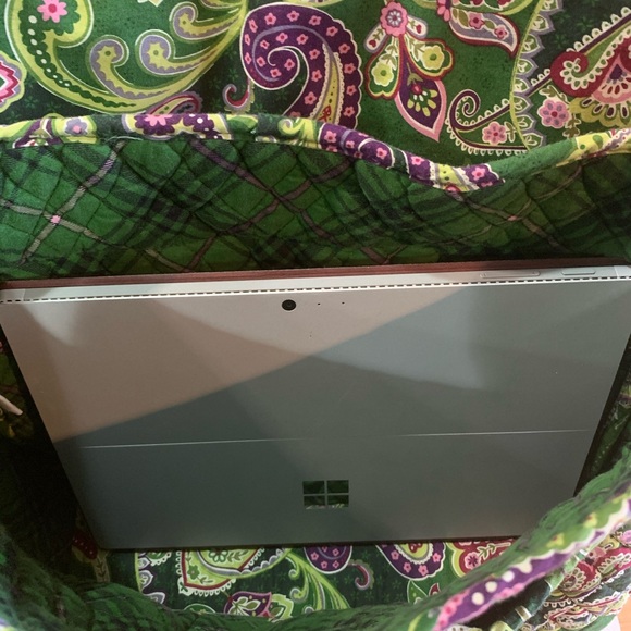 VERA BRADLEY BAG - Picture 6 of 9